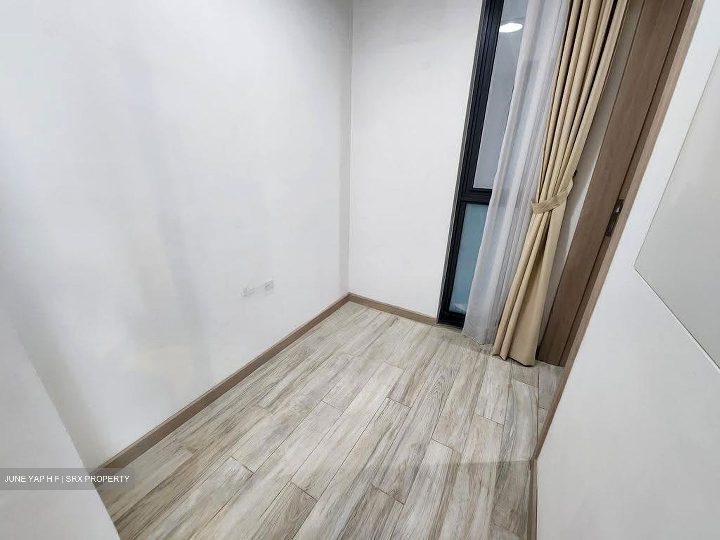 J Gateway (D22), Condominium #608183341